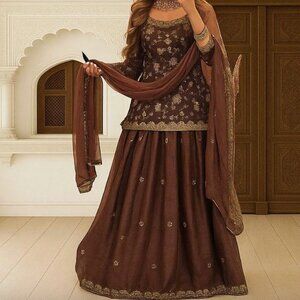 Brown & Gold Lehenga Size Medium